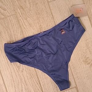 BNWT Savage X Fenty Blue Thong in a Size 1X!